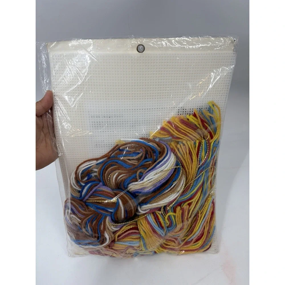 Bucilla Manger Scene Christmas Nativity Plastic Canvas Kit 1991 VTG - Unopened‎